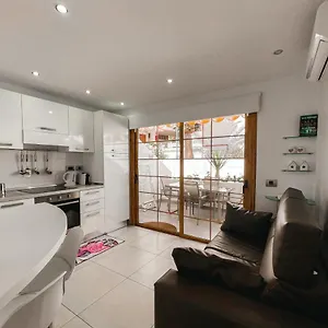Exclusive Francy's In Garden City, Sant'eugenio Appartement